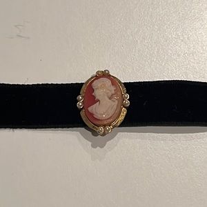Vintage Cameo Choker